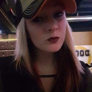 Meet your Posher, Kaylee